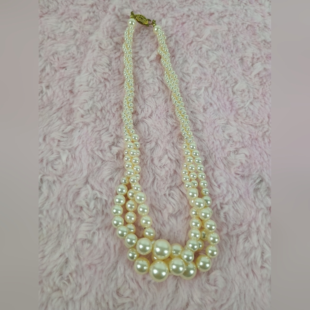 Elegant Roman RMN Simulated Pearl Twisted Multi Strand Champagne/Ivory Necklace
